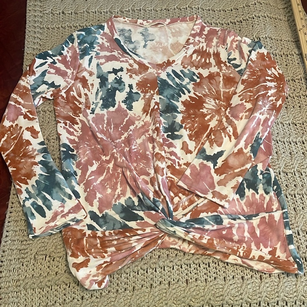 Twenty Second Tunic Tie-dye long sleeve tie waist top women’s sz L Rust‎ & green